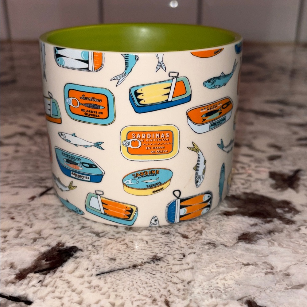 🐟Urban Outfitters Sardine Hidden Fish Mug. Unused. - Picture 3 of 16